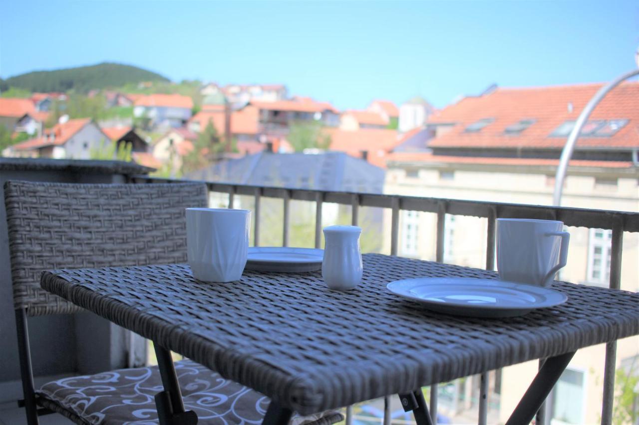 Ecco Superior Apartment Novi Pazar Bagian luar foto